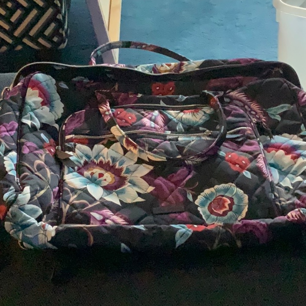 Vera Bradley Lay Flat Weekender in Mayfair in Bloom